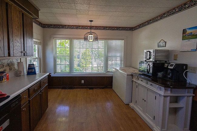 Image of 3926 Wood St