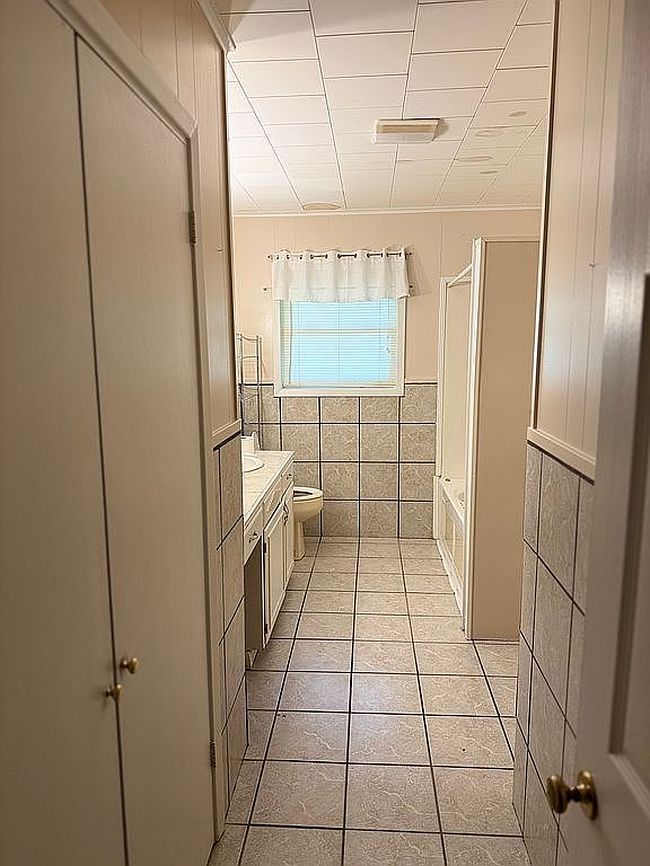 Photo of 815 Scott St, Jennings, LA