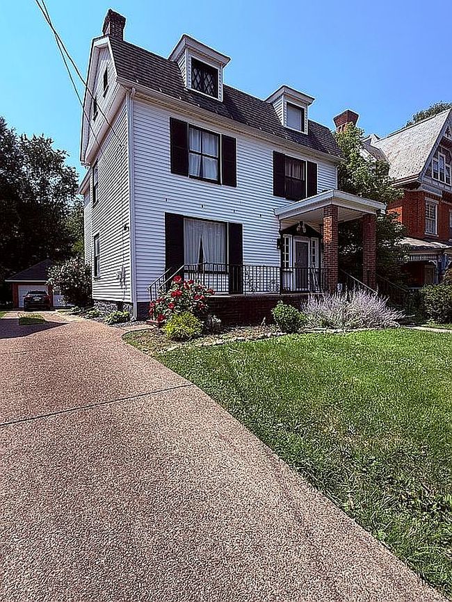 Photo of 158 S Spring St, Blairsville, PA