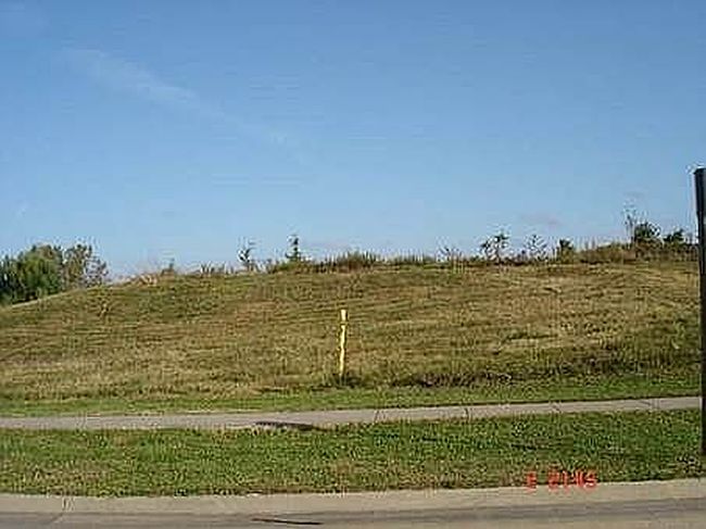 Photo of 1919 13th St, Coralville, IA