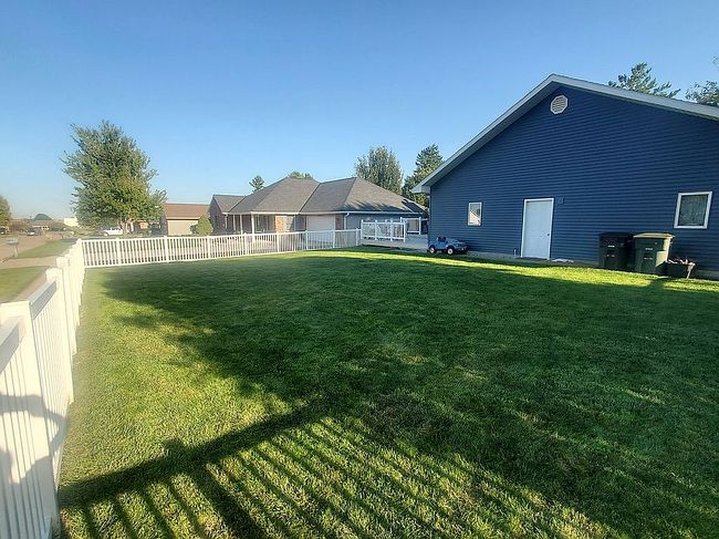 Additional photo 3 of property located at 3202 Lakepark Ln