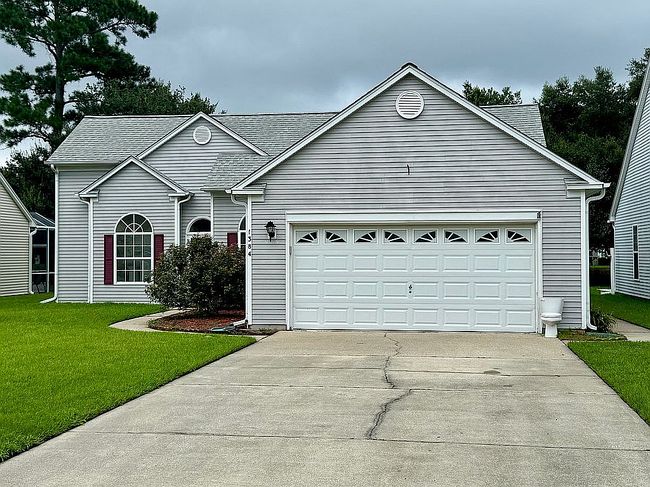 Photo of 1384 Oakmont Ct, Murrells Inlet, SC