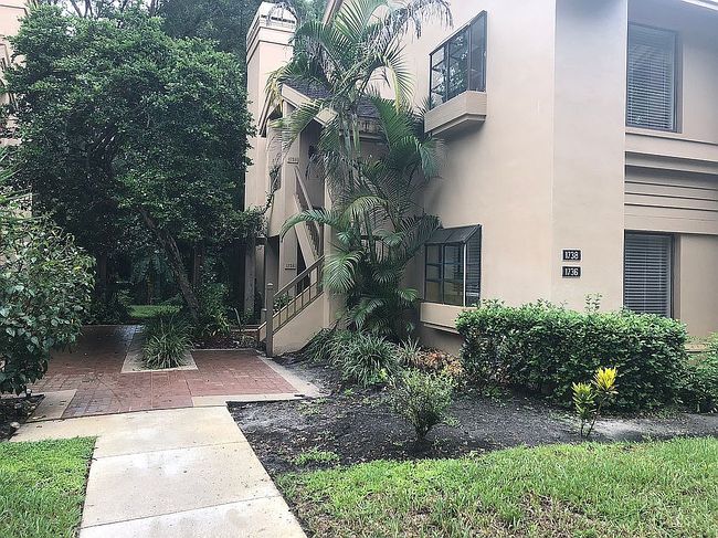 Image of 1736 Lake Cypress Dr
