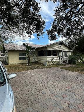 Preview of property located at 13014 Lincoln Rd