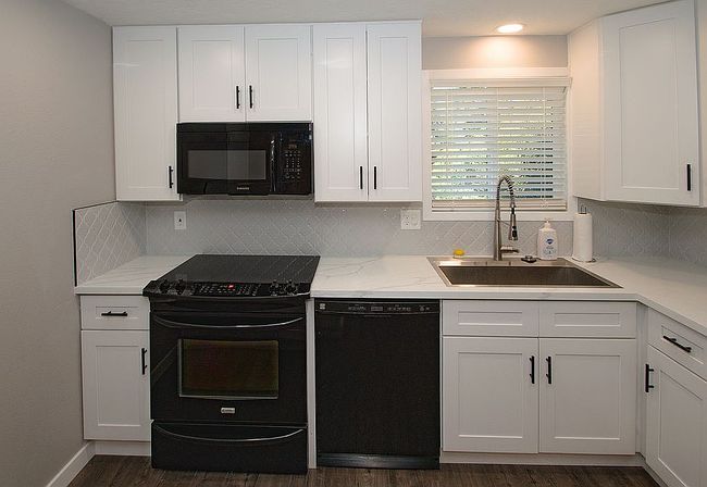 Preview of property located at 5146 Fort Rock Ave Se