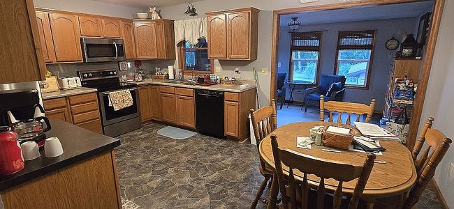 Photo of 787 Huntley Ave, Logan, OH