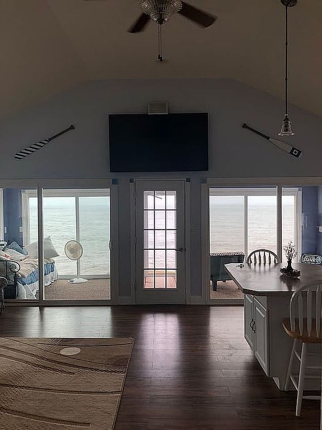 Photo of 16141 Lomond Shr E, Kendall, NY