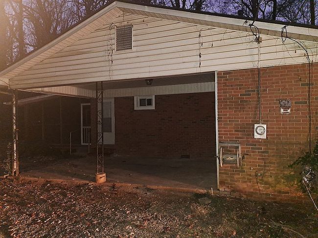 Photo of 2700 Dellinger Cir, Charlotte, NC