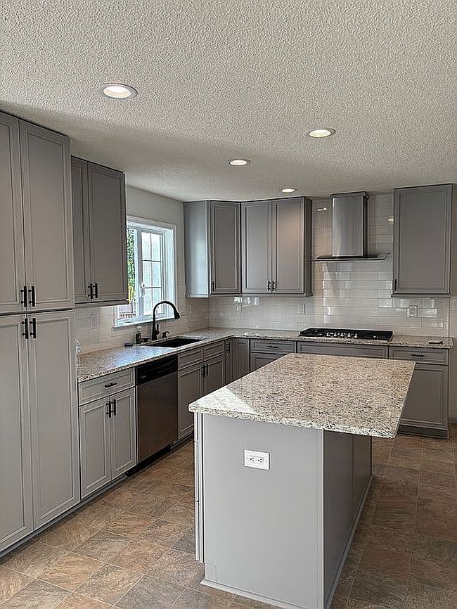 Photo of 116 Barkwood Dr