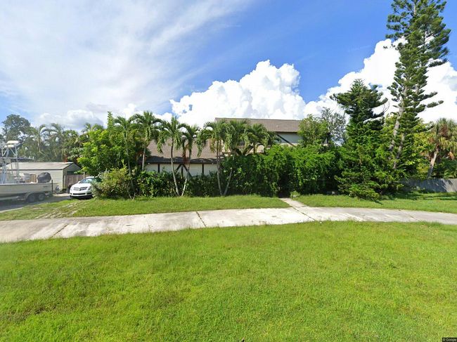 Photo of 3691 Hyde Park Ct, Fort Myers, FL