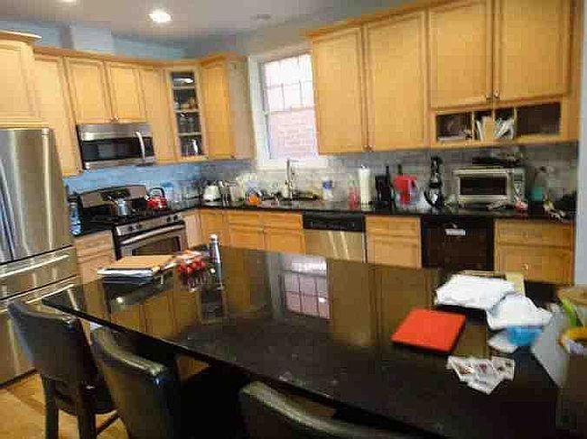 Additional photo 4 of property located at 4622 S Woodlawn Ave