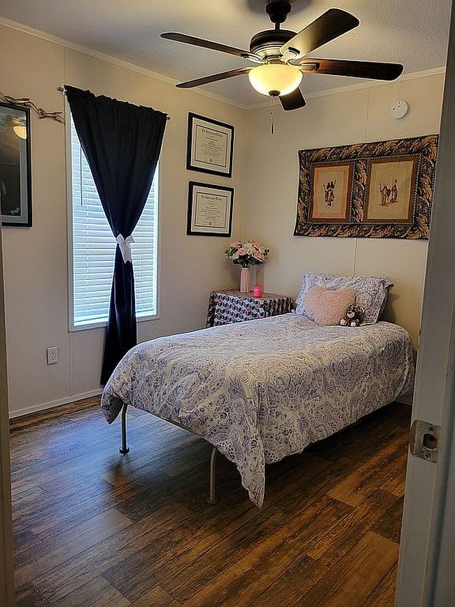 Image of 5289 Se 3rd Ln