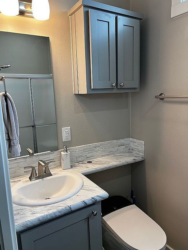Image of 828 E Mango Way