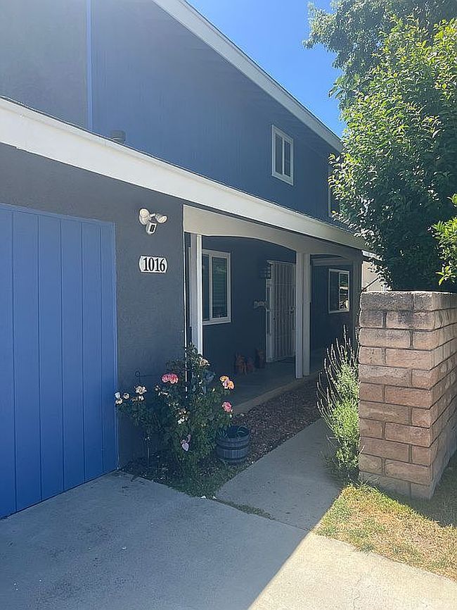 Photo of 1016 Roldan Ave, Simi Valley, CA