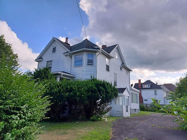 Photo of 401 Hoffman St, Elmira, NY
