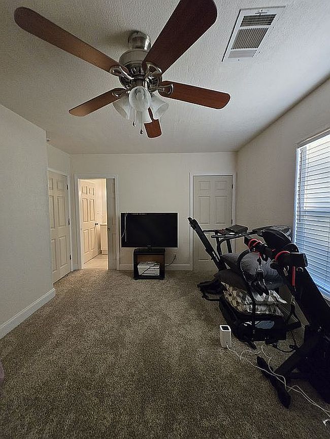 Photo of 1864 Mosswood, Kingsland, TX