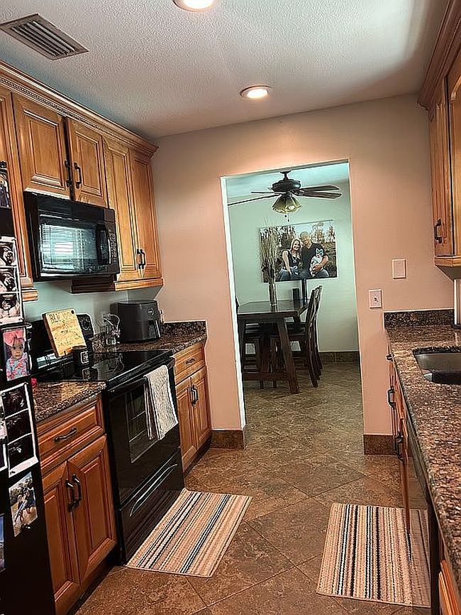 Photo of 810 N Lopez St, Clewiston, FL