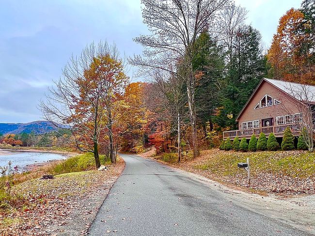 Image of 335 River Rd