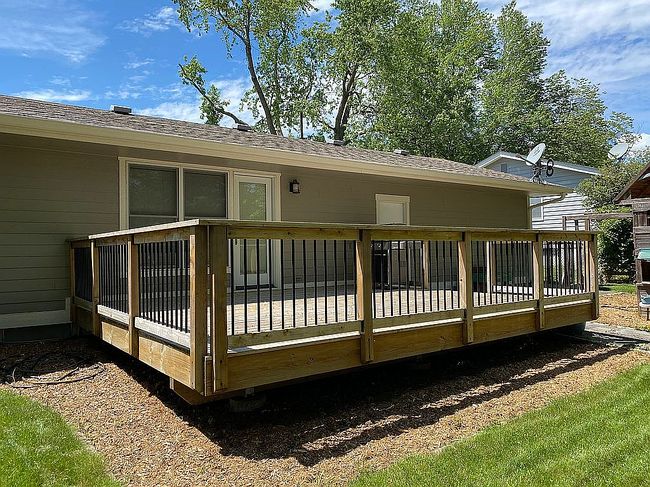 Photo of 901 30th St, West Des Moines, IA