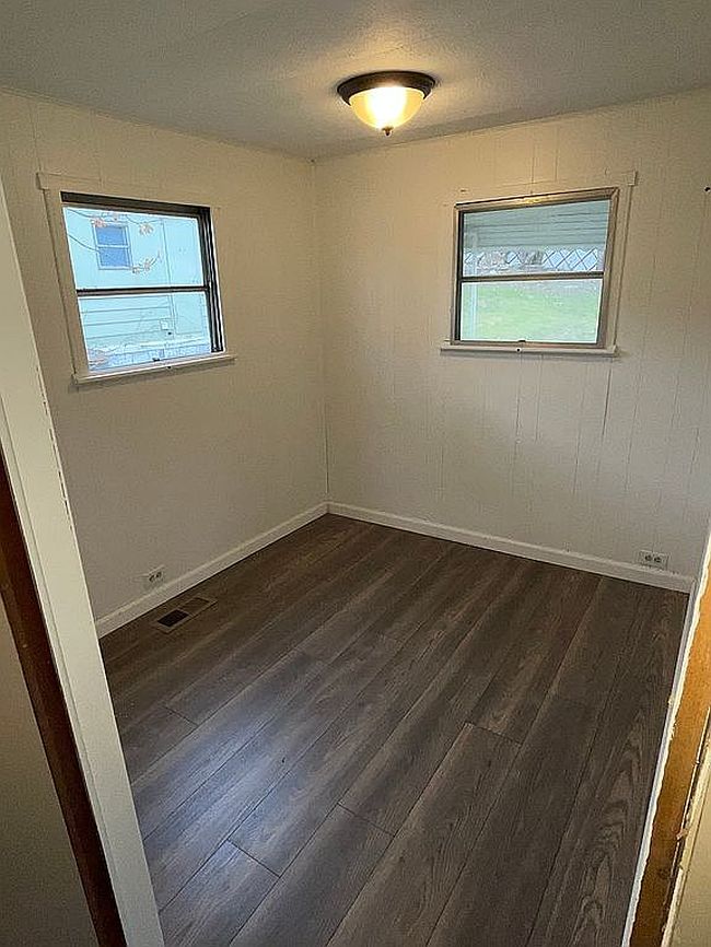 Image of 1556 Ward Dr #58
