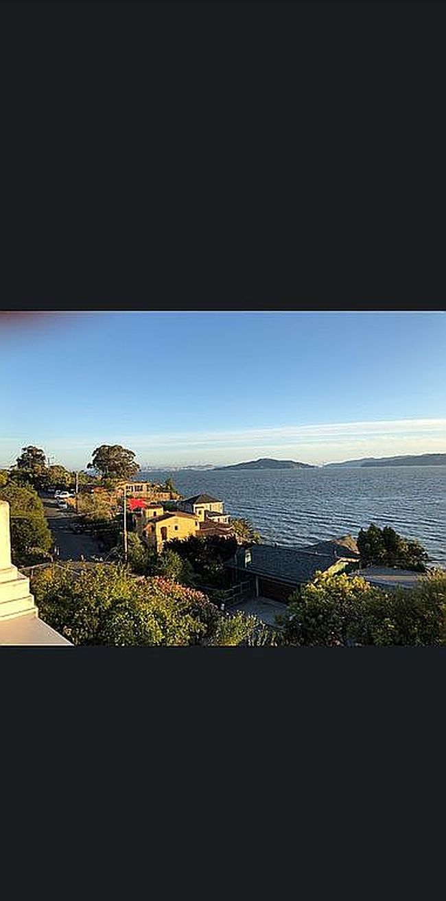 Photo of 357 Western Dr, Richmond, CA