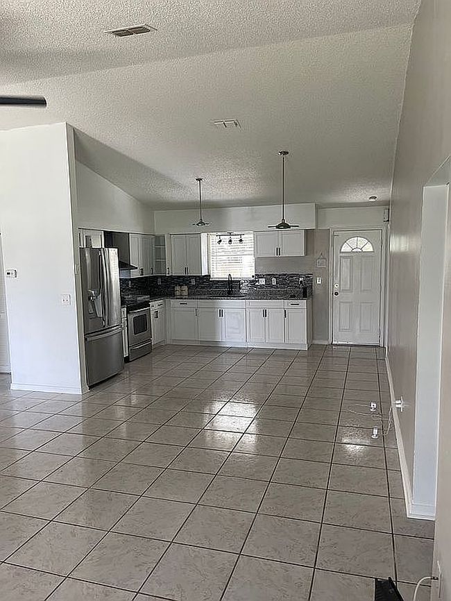 Photo of 126 Tuscanooga Rd, Mascotte, FL