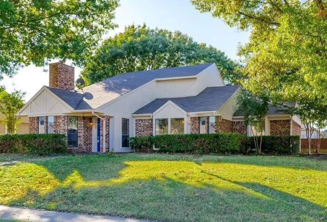 Image of 2412 Forestmeadow Dr