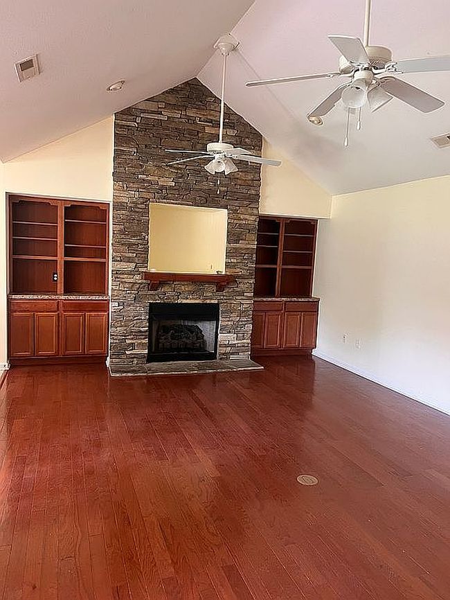 Image of 305 Meriwether Way
