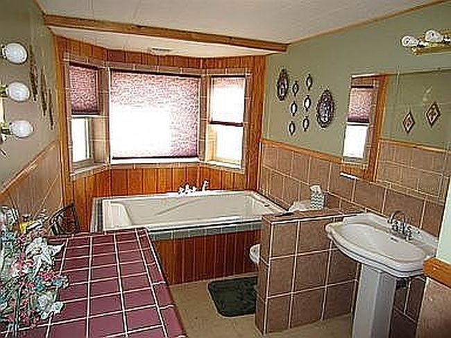 Image of 1493 E Jensen Rd