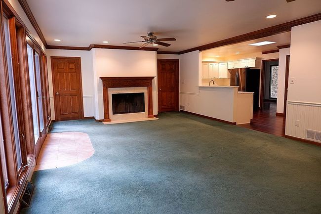 Photo of 7944 Hawthorne Ct, Indianapolis, IN