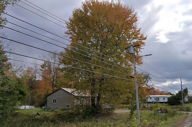 Photo of 595 Main St, Lincoln, ME