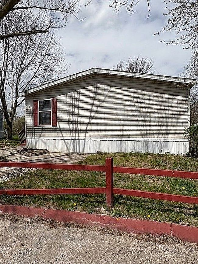 Image of 1819 Dorothy Cir