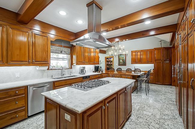 Preview of property located at 542 High Lake Dr