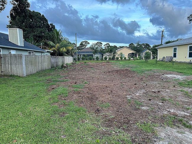 Photo of 1530 17th Ct Sw, Vero Beach, FL