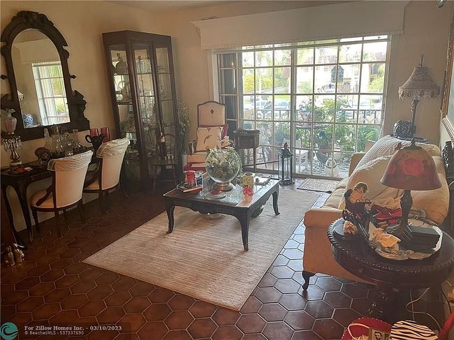 Additional photo 1 of property located at 9006 Sw 137th St #19G