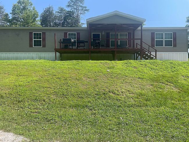 Photo of 239 Hickory Ln, Sneedville, TN