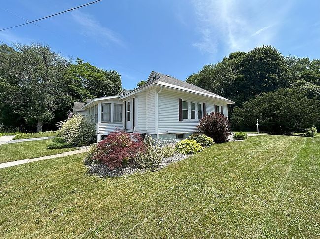Photo of 66 Maple St, Hudson Falls, NY
