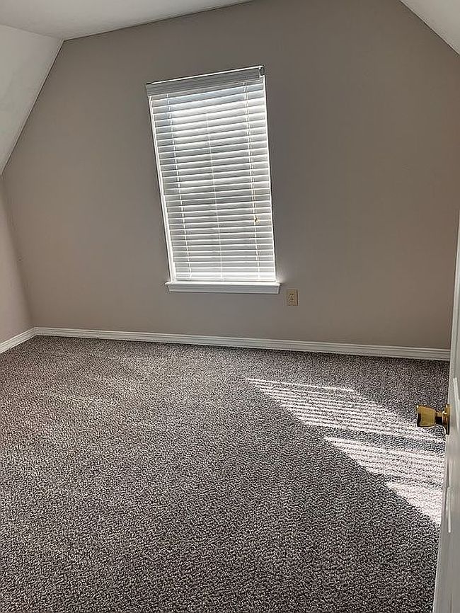 Image of 823 Bibury Pl