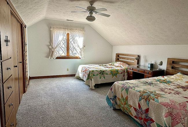 Image of 702 5th St