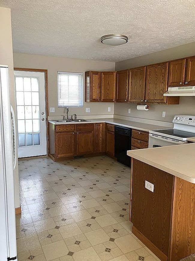 Image of 902 Carriage Dr