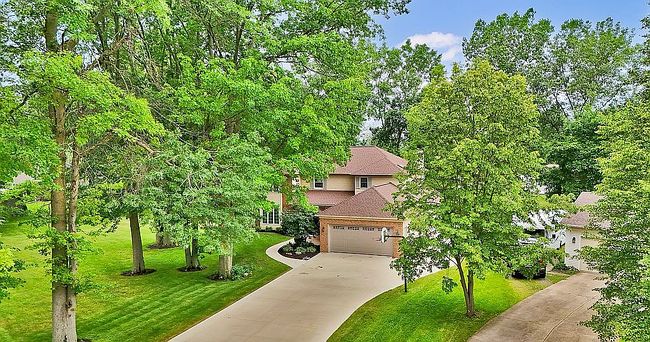 Photo of 34790 Timberview Dr, Avon, OH