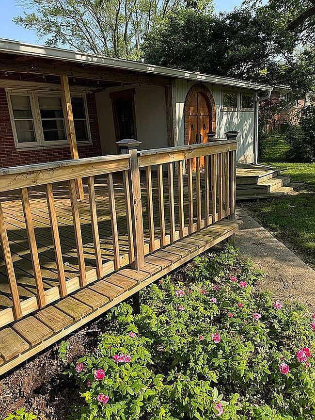 Photo of 801 S Bird Rd, Springfield, OH