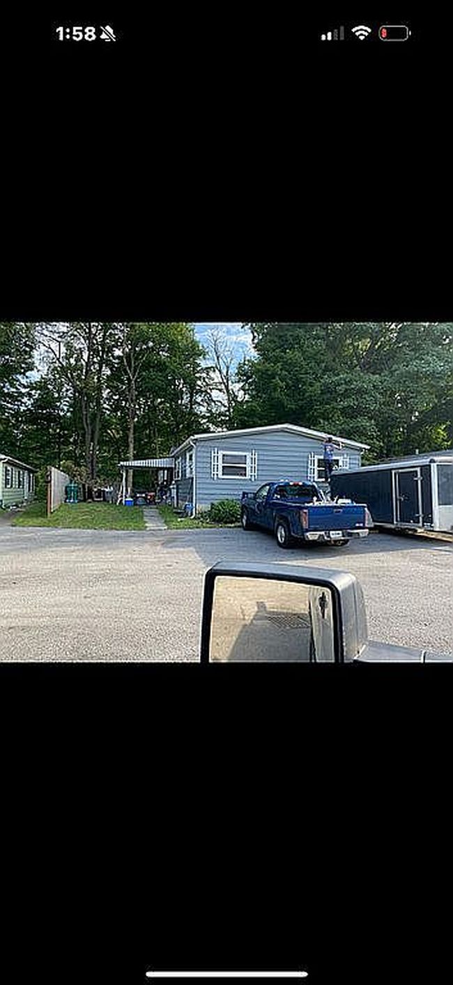Photo of 101 Rosewood Dr, Cicero, IN
