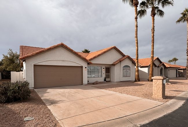 Image of 26630 S Pinewood Dr