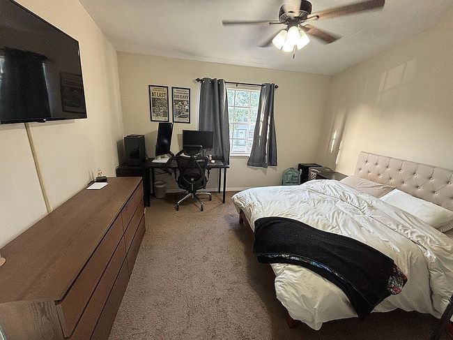Photo of 6701 121st Ave Apt B, Largo, FL