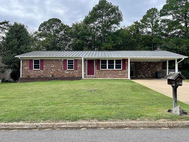 Photo of 217 Cedarwood Dr