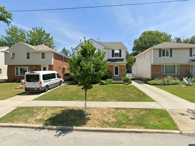 Photo of 2455 Elmdale Rd