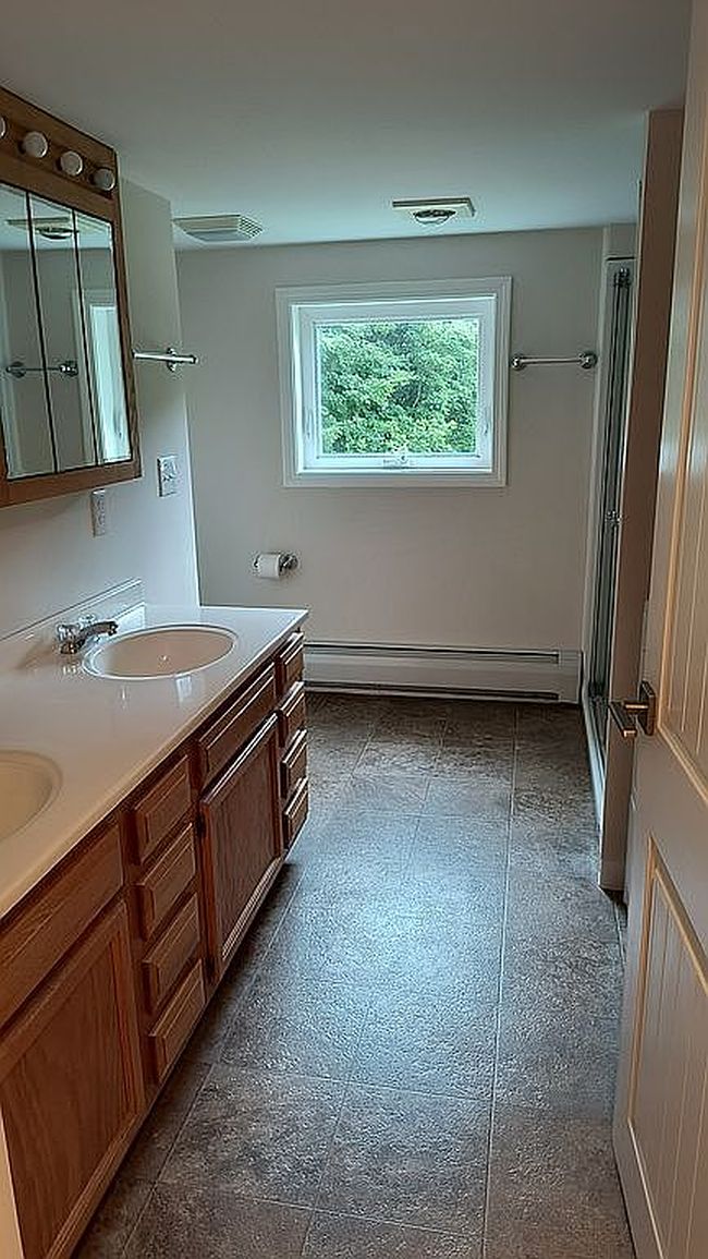 Photo of 125 Barre Hl, Plainfield, VT