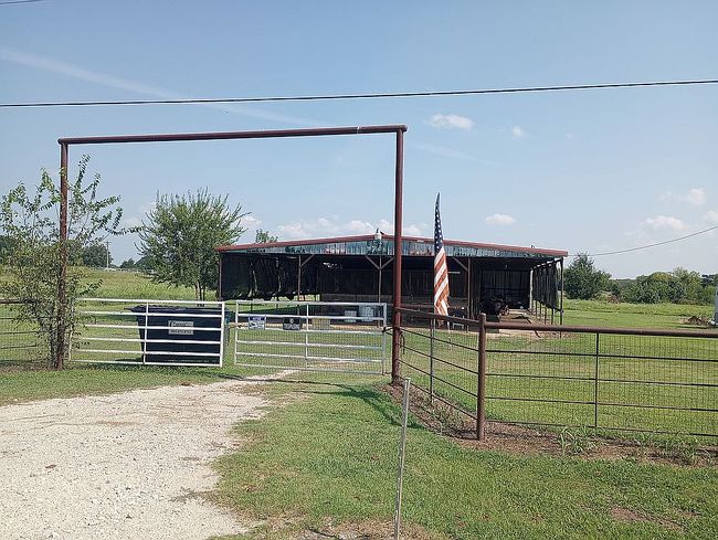 Photo of 5156 County Road 3211, Lone Oak, TX