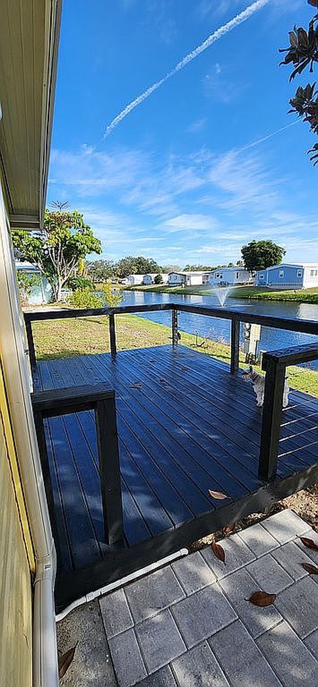Image of 2802 Palm Lake Dr
